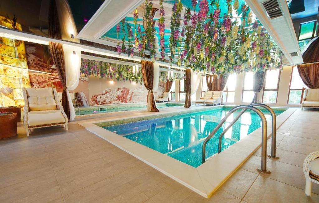 Monte Carlo Aparthotel Slăntjev Brjag Exteriör bild